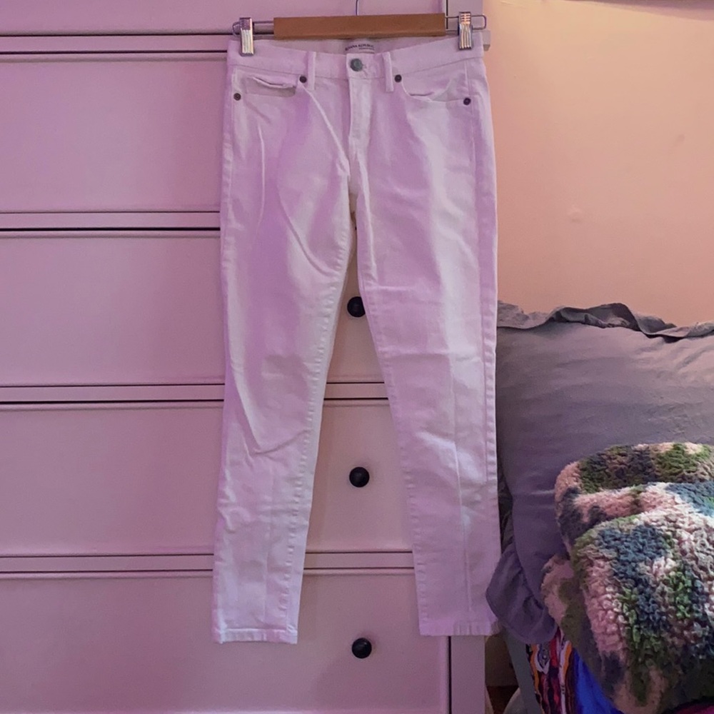 white denim jeans